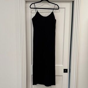 NWT ZARA LINEN DRESS GORGEOUS